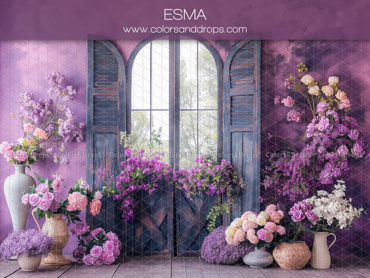 Fondo fotográfico floral Esma – ventana azul con ramos de flores moradas | Colors&Drops