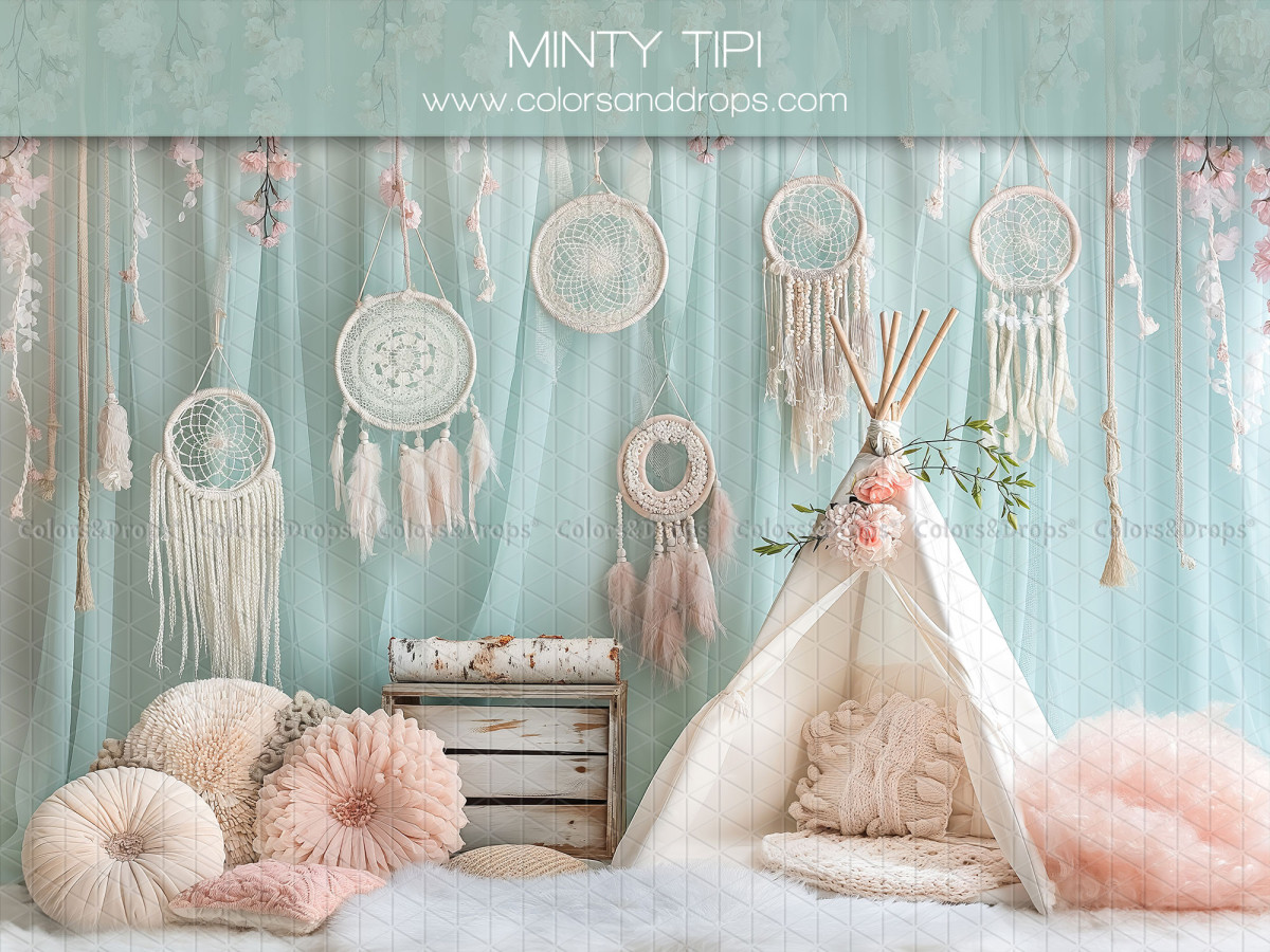 Fondo fotográfico de bebé y smash cake Minty Tipi – tipi blanco con atrapasueños sobre cortinas menta | Colors&Drops