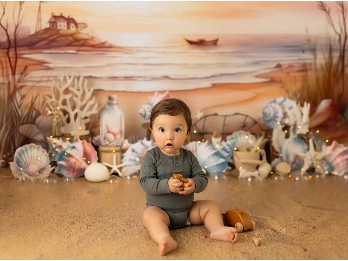 Fond photo bébé et smash cake Beach Bubble – bord de mer au coucher de soleil avec coquillages | Colors&Drops