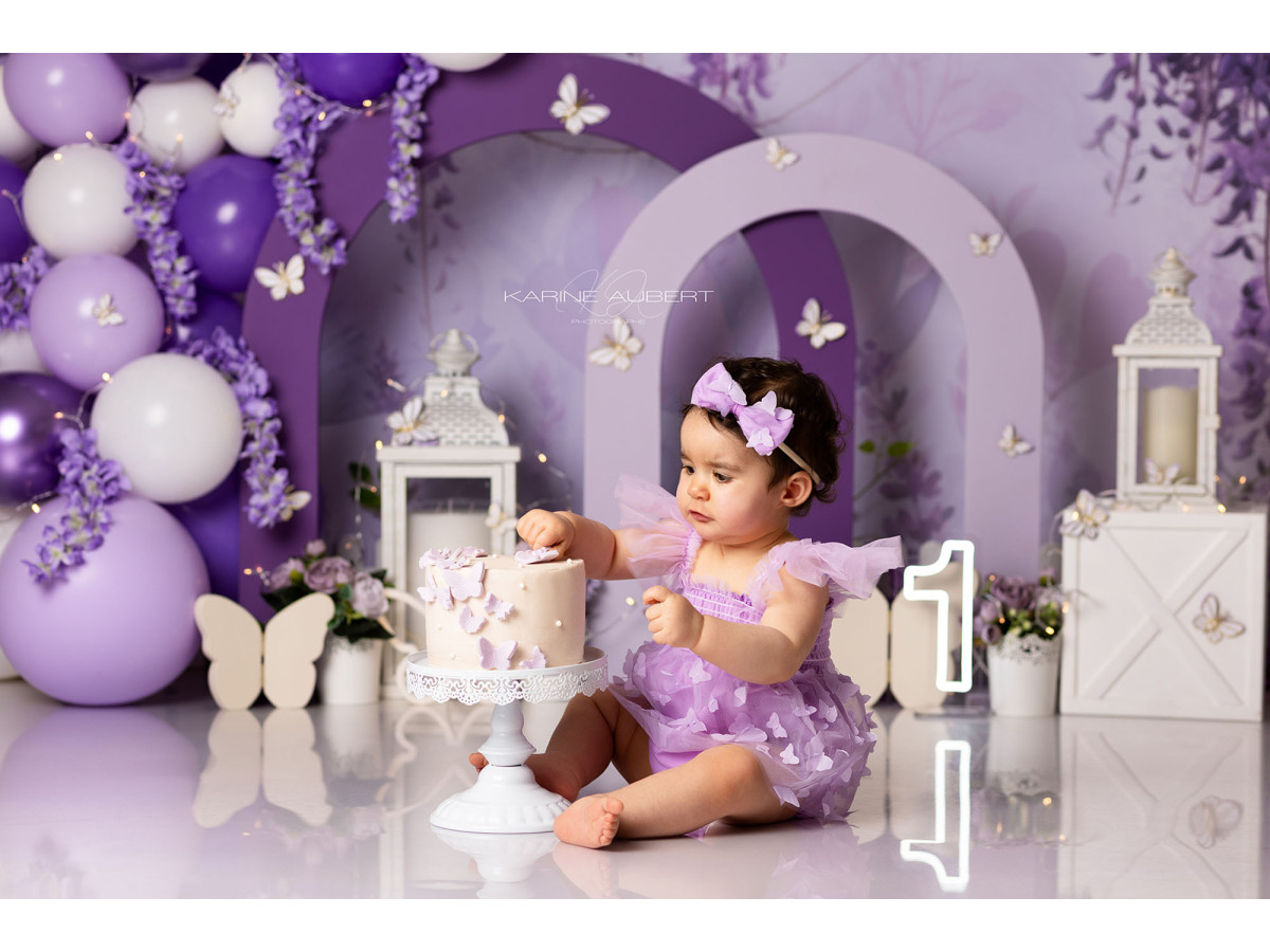 Baby & cake smash photo backdrop Purple Butterfly – purple arches with balloons and butterflies | Colors&Drops