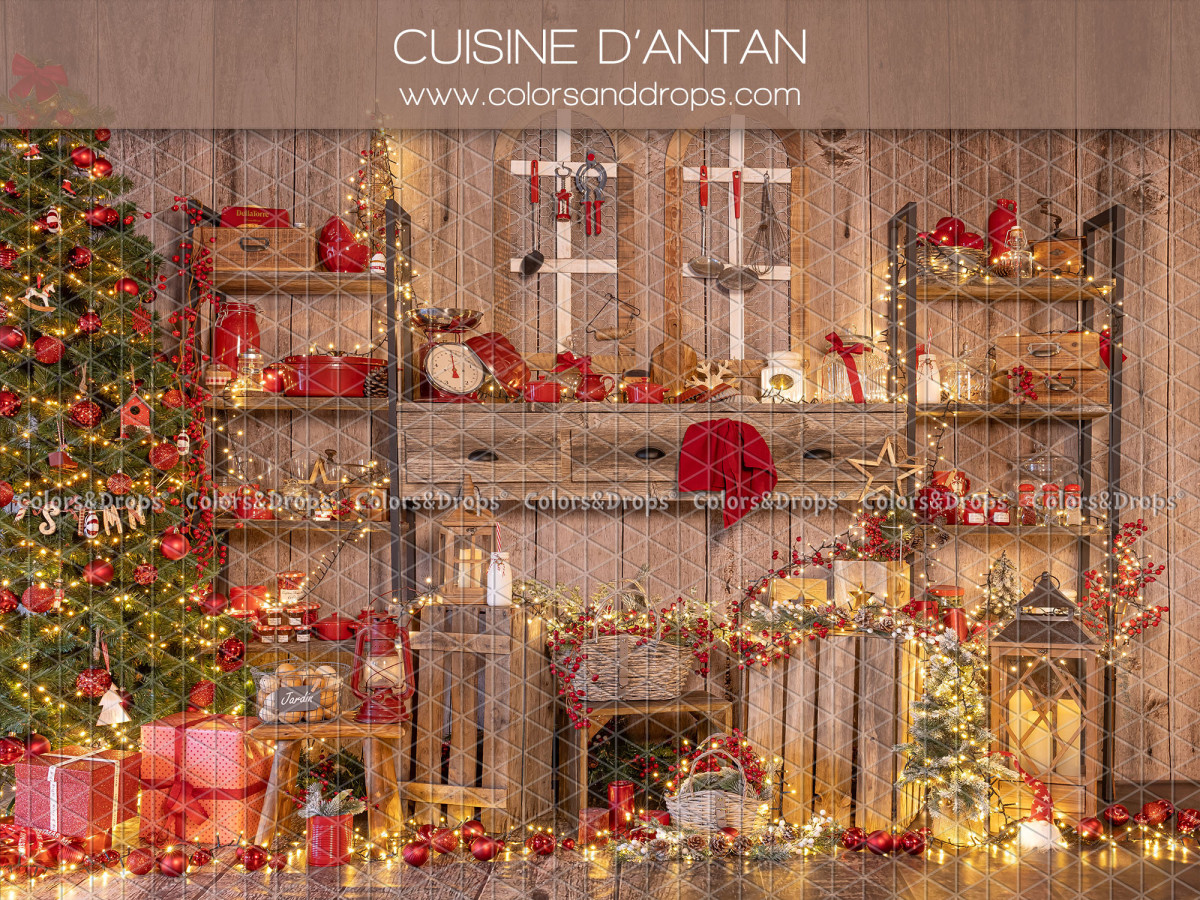 Christmas photo backdrop La Cuisine D'Antan – old-fashioned wooden kitchen decorated for Christmas | Colors&Drops