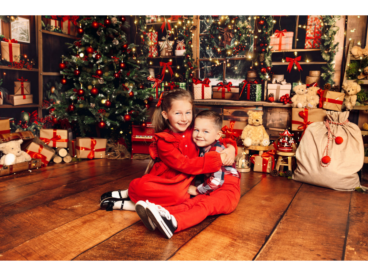 Fond photo latéral de Noël L'Atelier Cadeau Side – atelier de cadeaux avec fenêtre et étagères | Colors&Drops