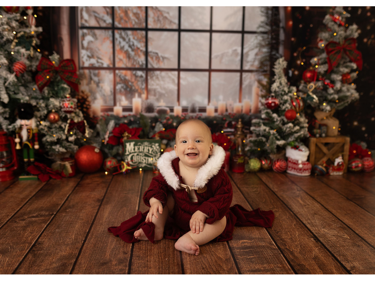 Photo backdrop Christmas Arch – large arched window with candles and Christmas trees | Colors&Drops