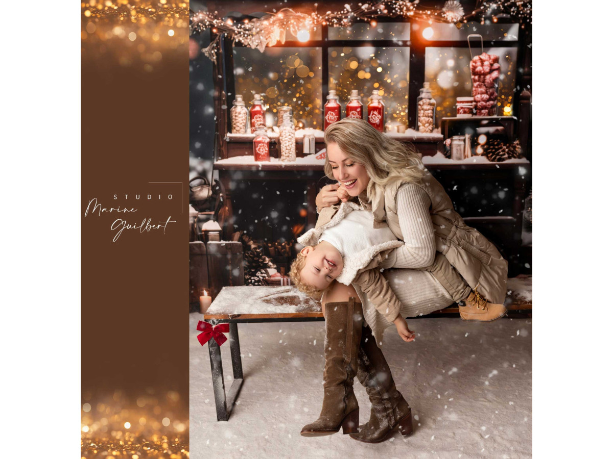 Fond photo de Noël Hotty Chocolate – stand de chocolat chaud sur roues dans la neige | Colors&Drops