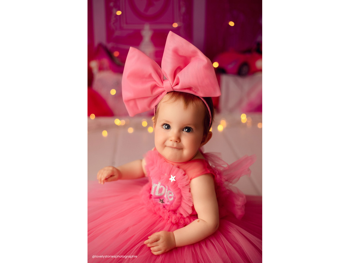 Baby & cake smash photo backdrop Shopping – pink fashion boutique with dresses and accessories | Colors&Drops