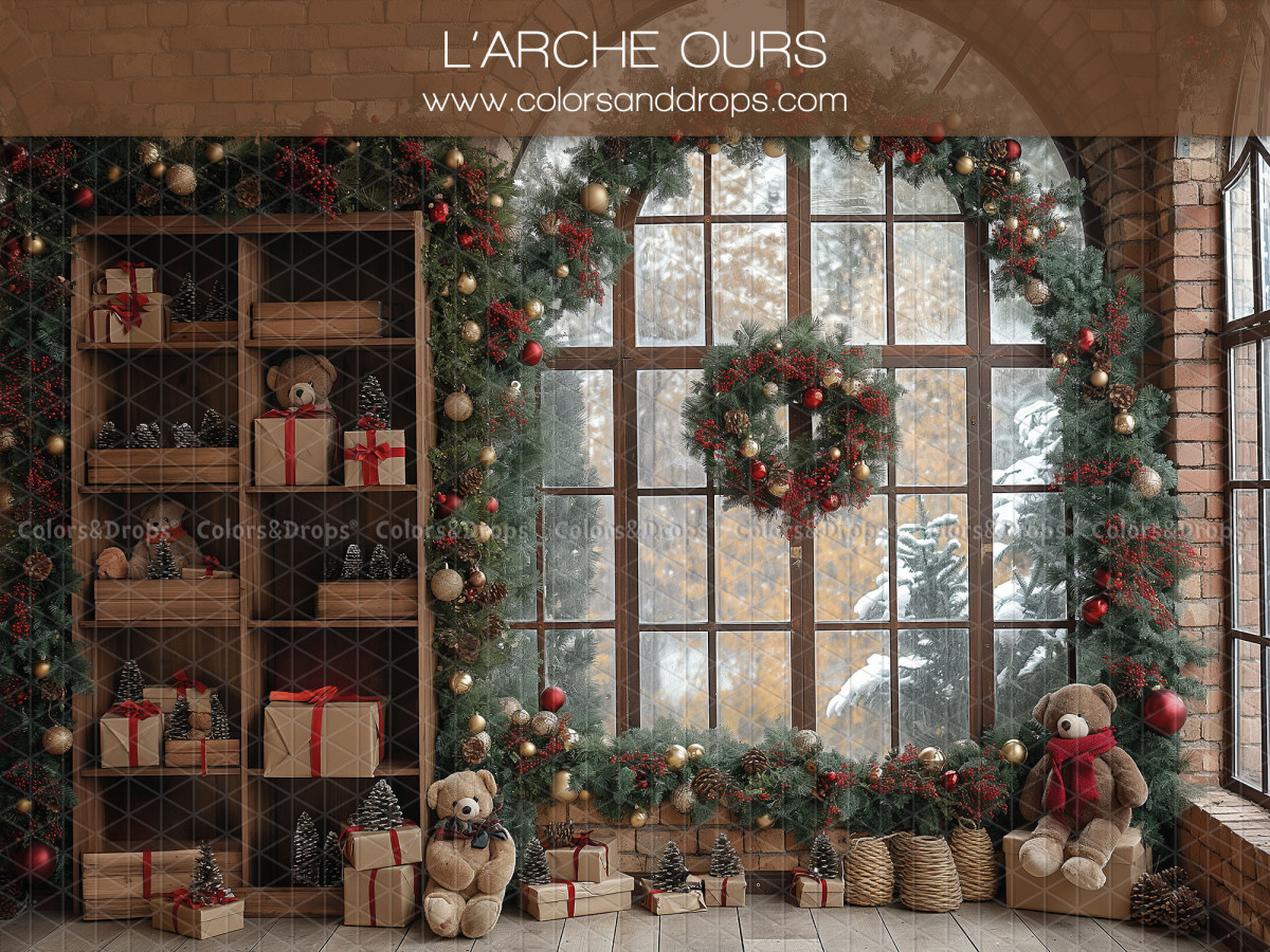 Fond photo de Noël L'Arche Ours – grande fenêtre cintrée avec étagères et oursons de Noël | Colors&Drops