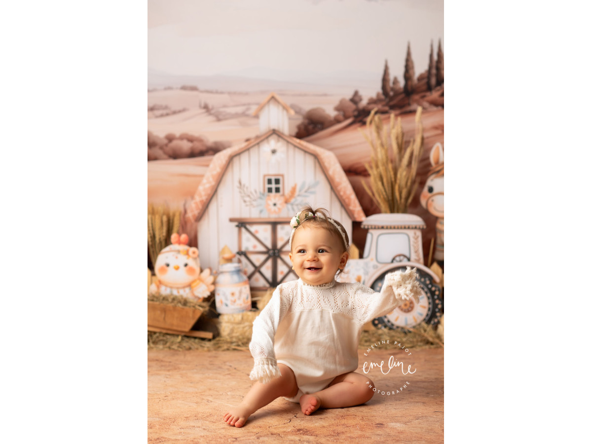 Baby & cake smash photo backdrop Boho Farmy – boho farm with white barn and tractor | Colors&Drops