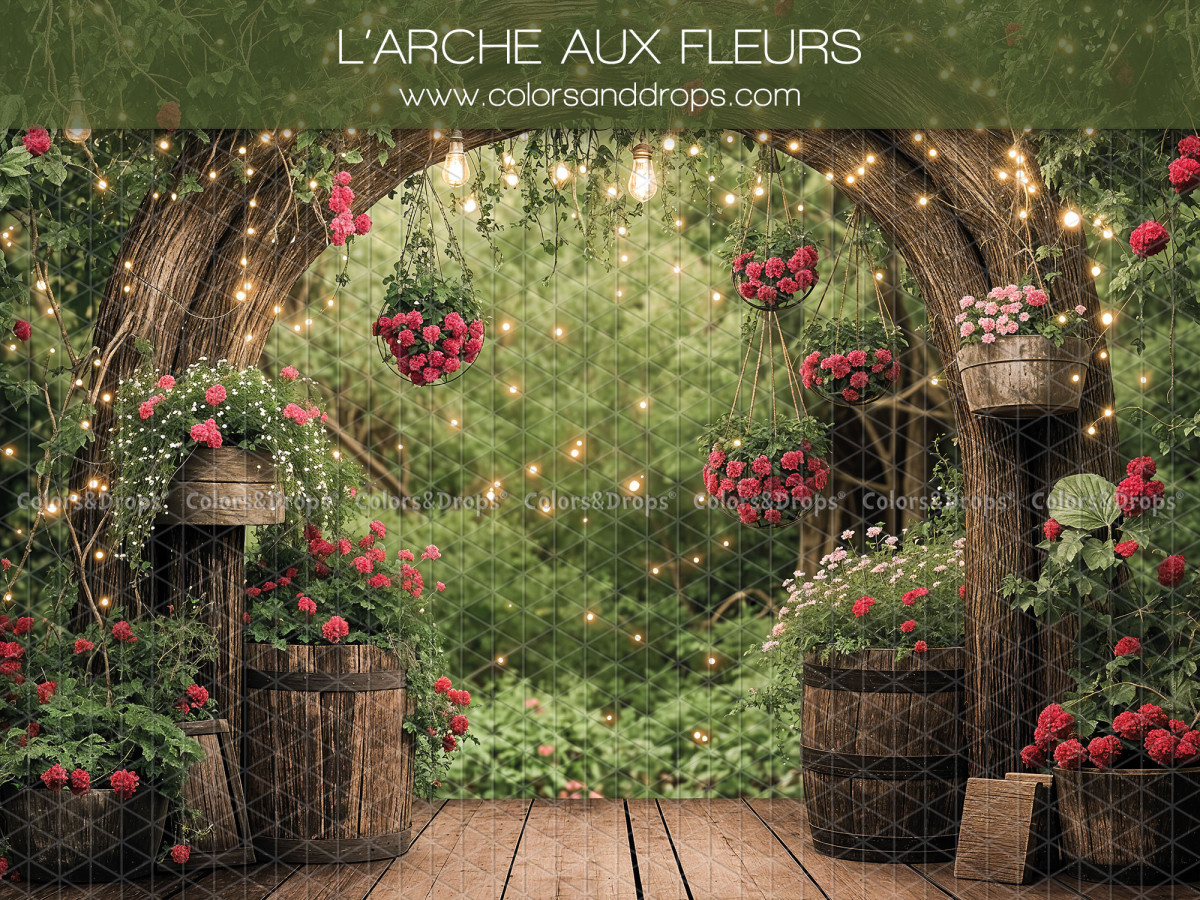 Spring photo backdrop L'Arche aux Fleurs – wooden arch with roses and barrels | Colors&Drops