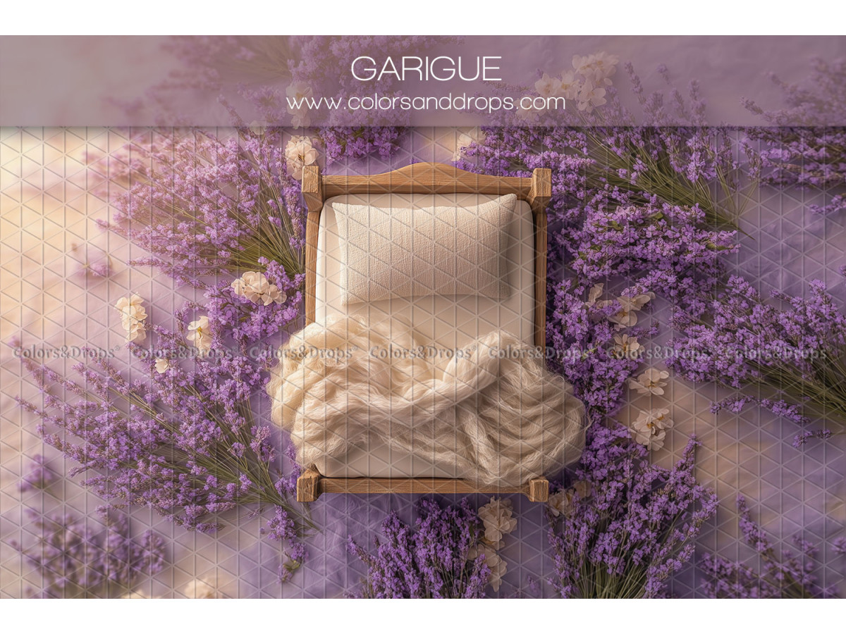 Newborn photo backdrop Garigue – small wooden bed in a lavender field | Colors&Drops