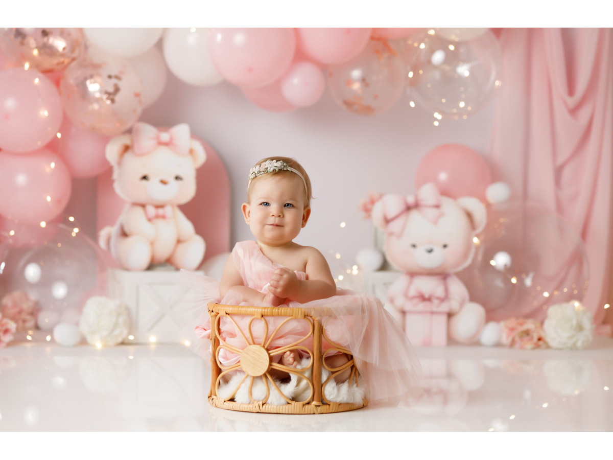 Baby & cake smash photo backdrop Bearny – pink balloon arch with teddy bears | Colors&Drops