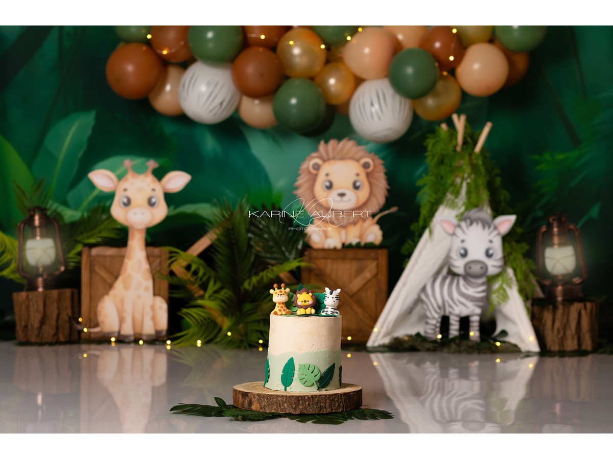 Baby & cake smash photo backdrop Explora Jungle – jungle animals with green and orange balloons | Colors&Drops