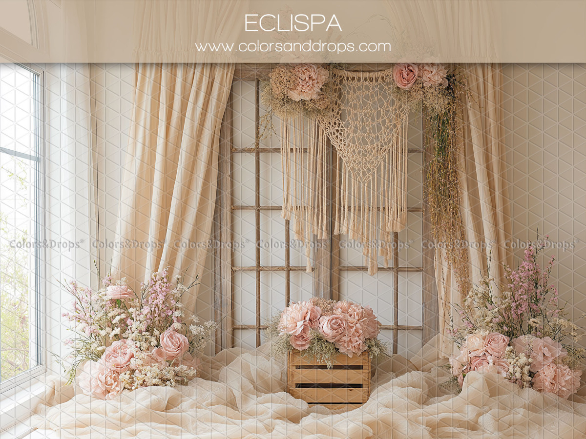 Fondo fotográfico para el Día de la Madre y del Padre Eclipsa – ventana con cortinas, macramé y cajas de rosas | Colors&Drops