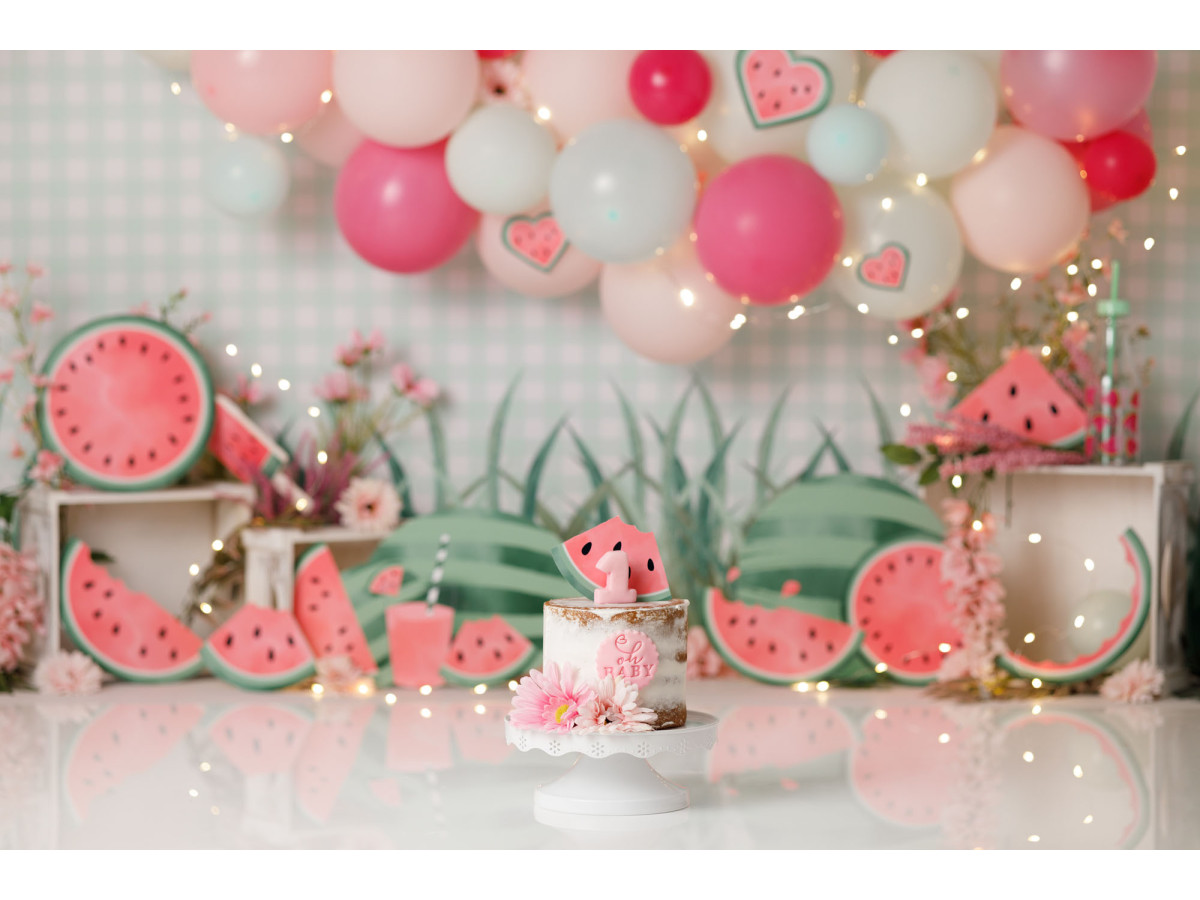 Fond photo bébé et smash cake Pastaka – arche de ballons roses avec pastèques | Colors&Drops