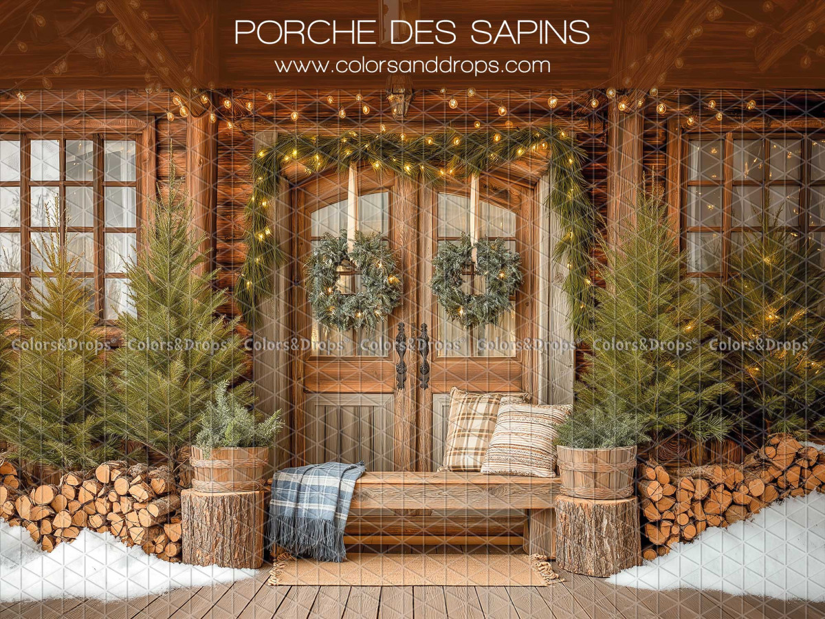 Fond photo de Noël Porche des Sapins – porche en bois avec sapins et bûches | Colors&Drops