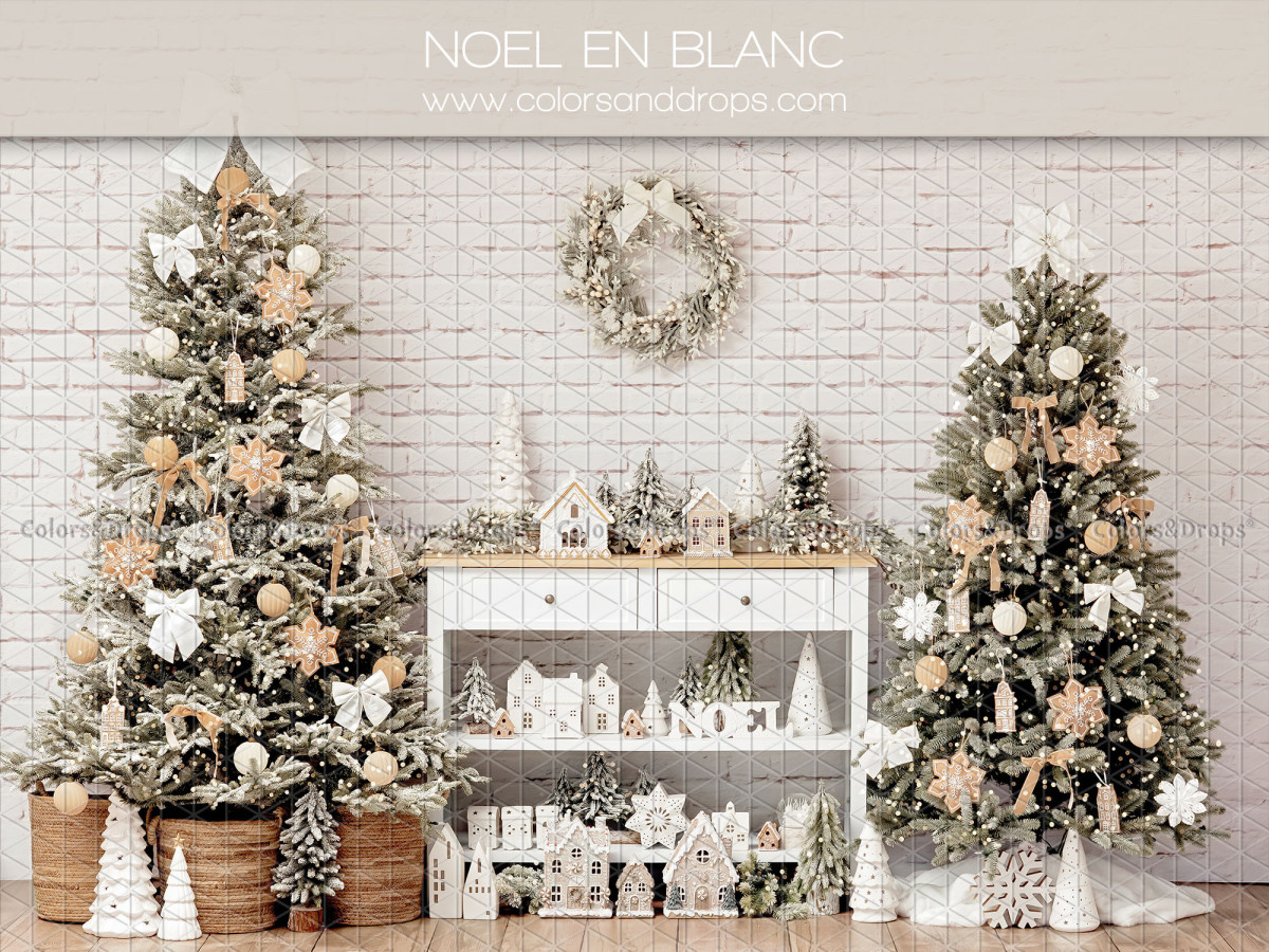 Photo backdrop Noel en Blanc – white-decorated fir trees and console on white brick | Colors&Drops