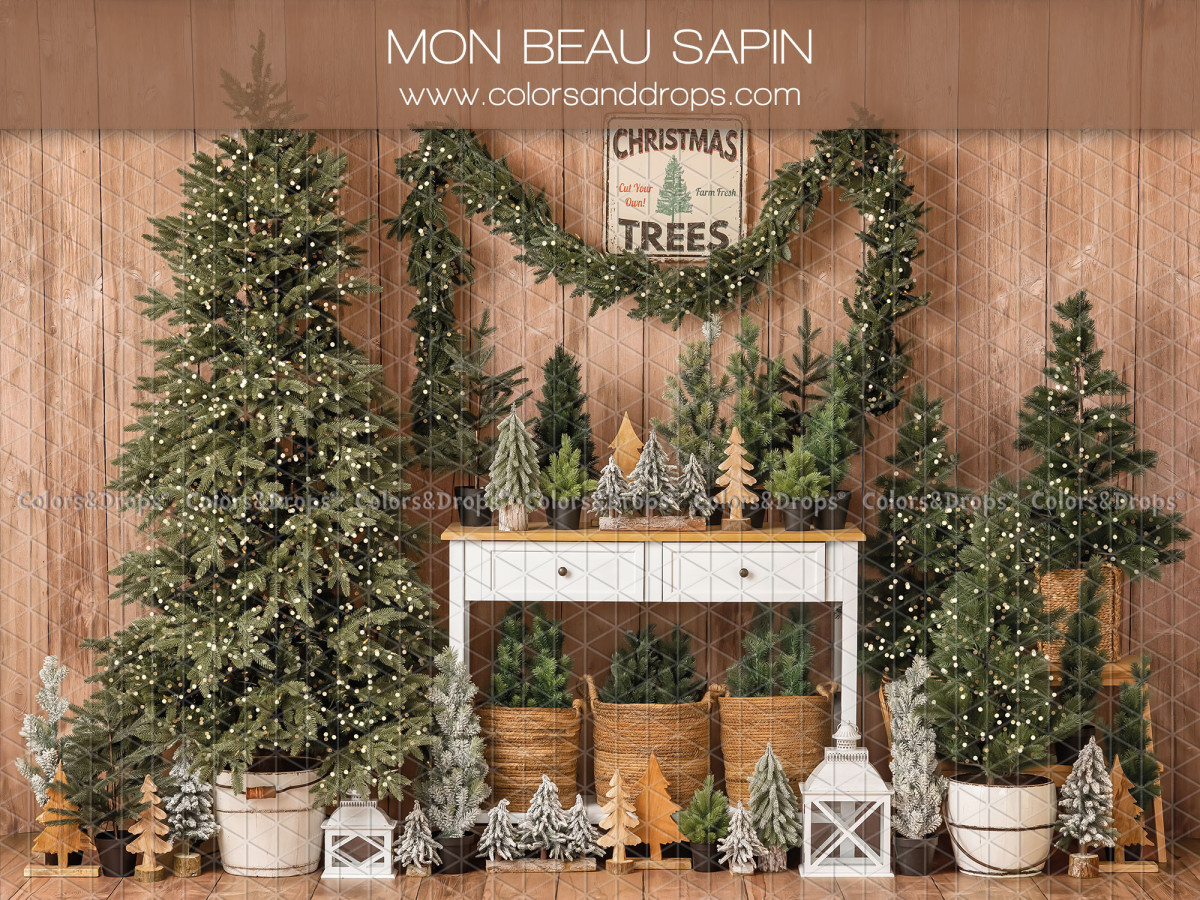 Fond photo de Noël Mon Beau Sapin – sapins et console blanche sur mur en bois | Colors&Drops