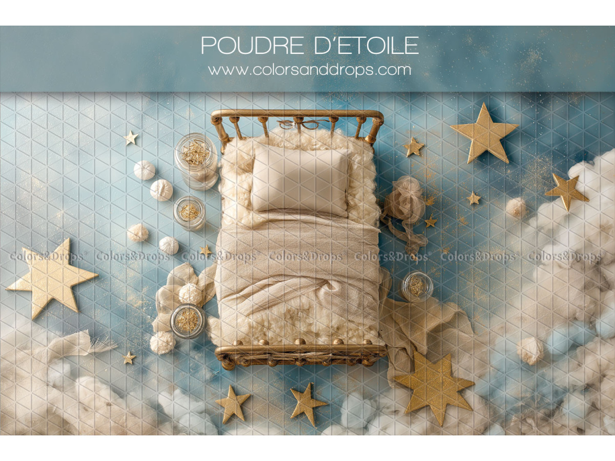 Newborn photo backdrop Poudre D'Etoile – gold metal bed with stars and clouds | Colors&Drops