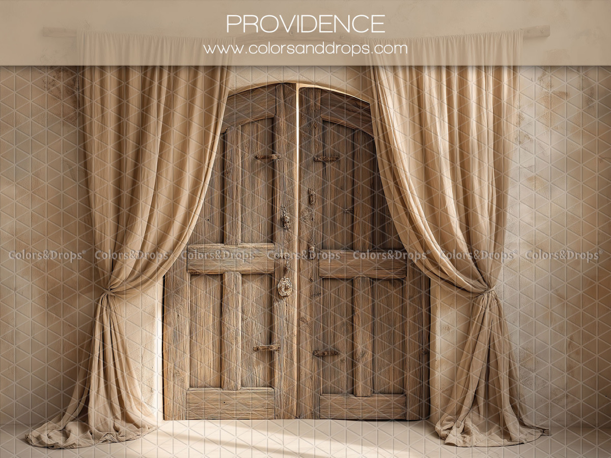 Photo backdrop Providence – wooden doors with linen curtains | Colors&Drops
