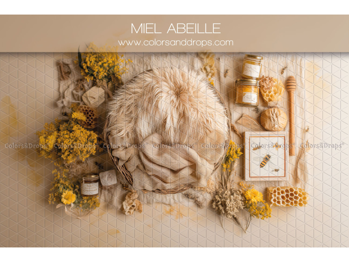 Newborn photo backdrop Miel Abeille – fur nest with honey and yellow flowers | Colors&Drops