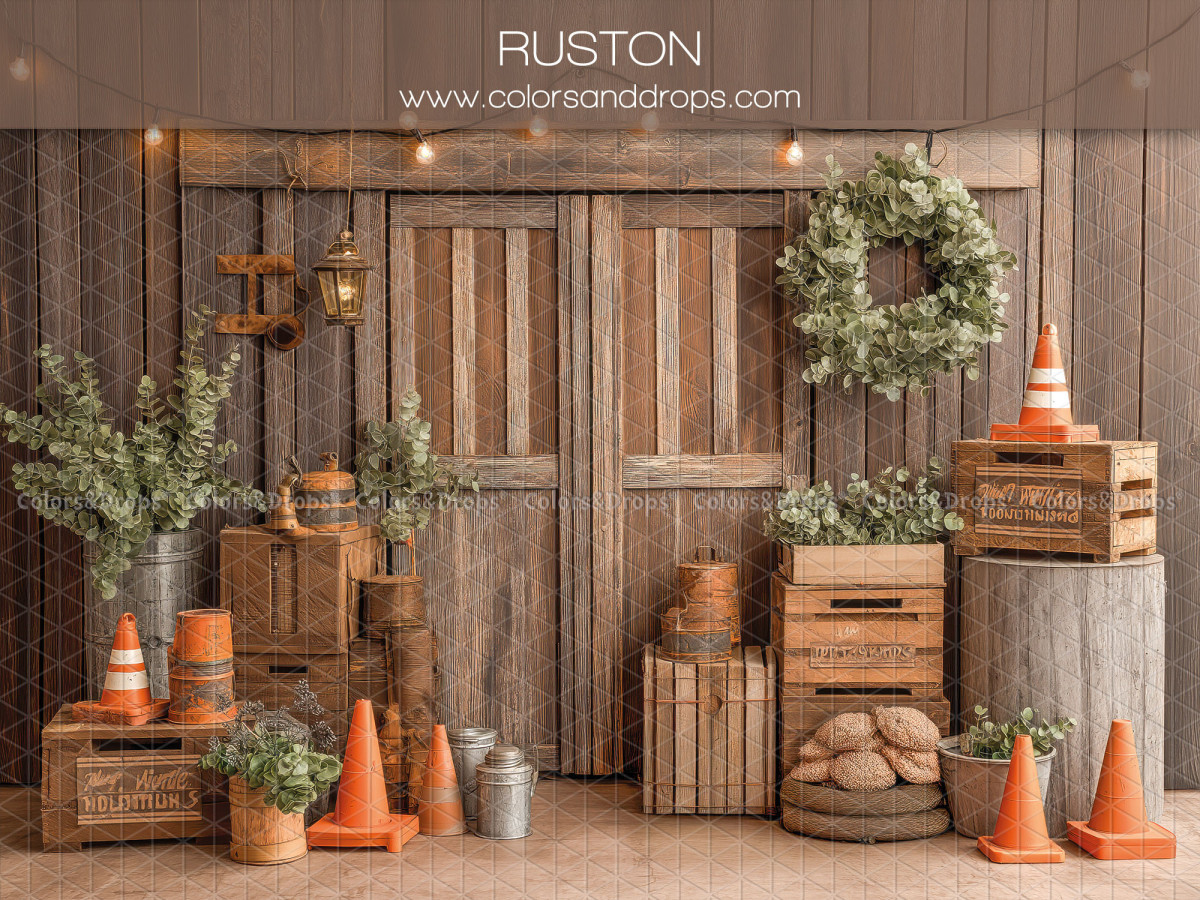 Baby & cake smash photo backdrop Ruston – wooden façade with crates and traffic cones | Colors&Drops