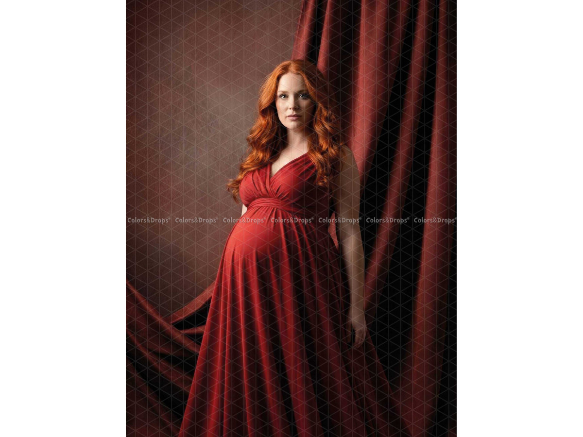 Fondo fotográfico de embarazo y retrato Velura – cortinas de terciopelo rojo oscuro drapeadas | Colors&Drops