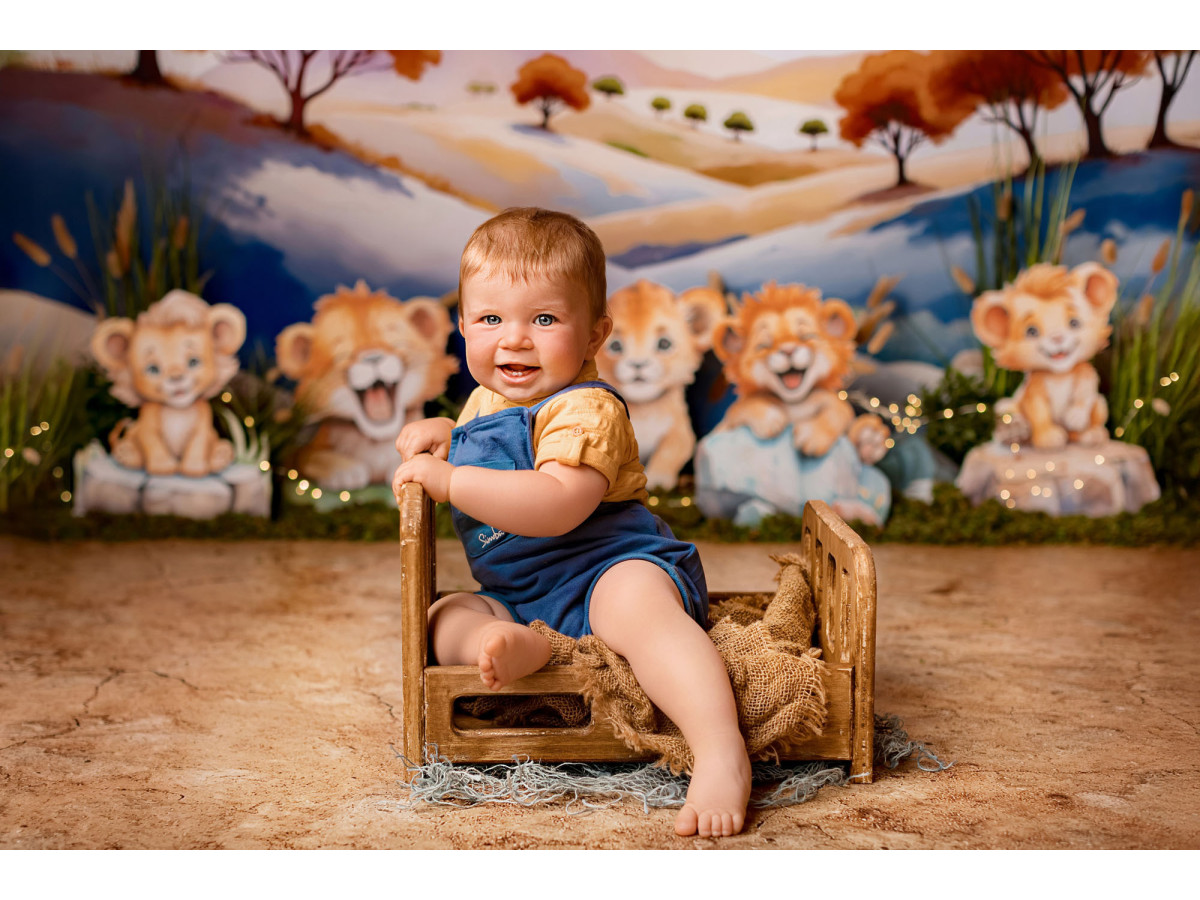 Baby & cake smash photo backdrop Bigi Lion – autumn savanna with lion cubs and orange trees | Colors&Drops