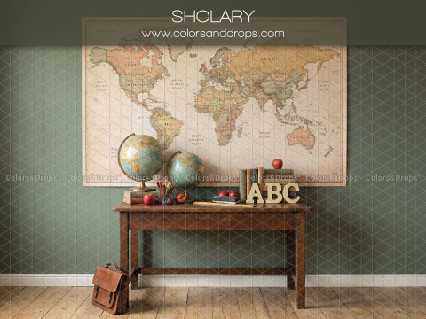 Fond photo scolaire Sholary – carte du monde avec bureau d'écolier et globes | Colors&Drops