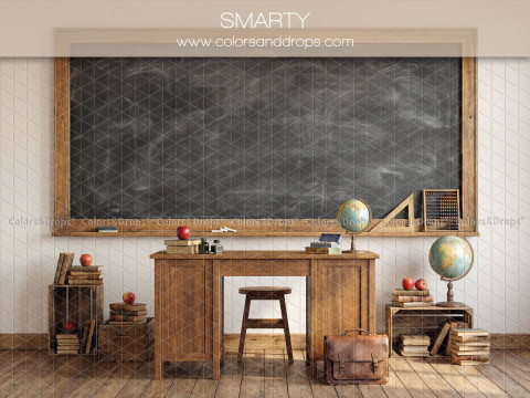 Fond photo scolaire Smarty – tableau noir avec bureau, chaise et globes | Colors&Drops