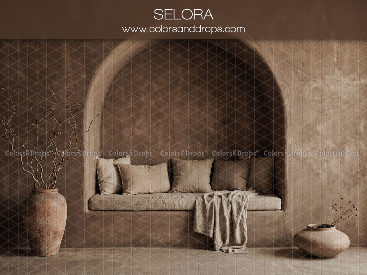 Fond photo bohème Selora – alcôve brune avec banquette, coussins et jarres | Colors&Drops