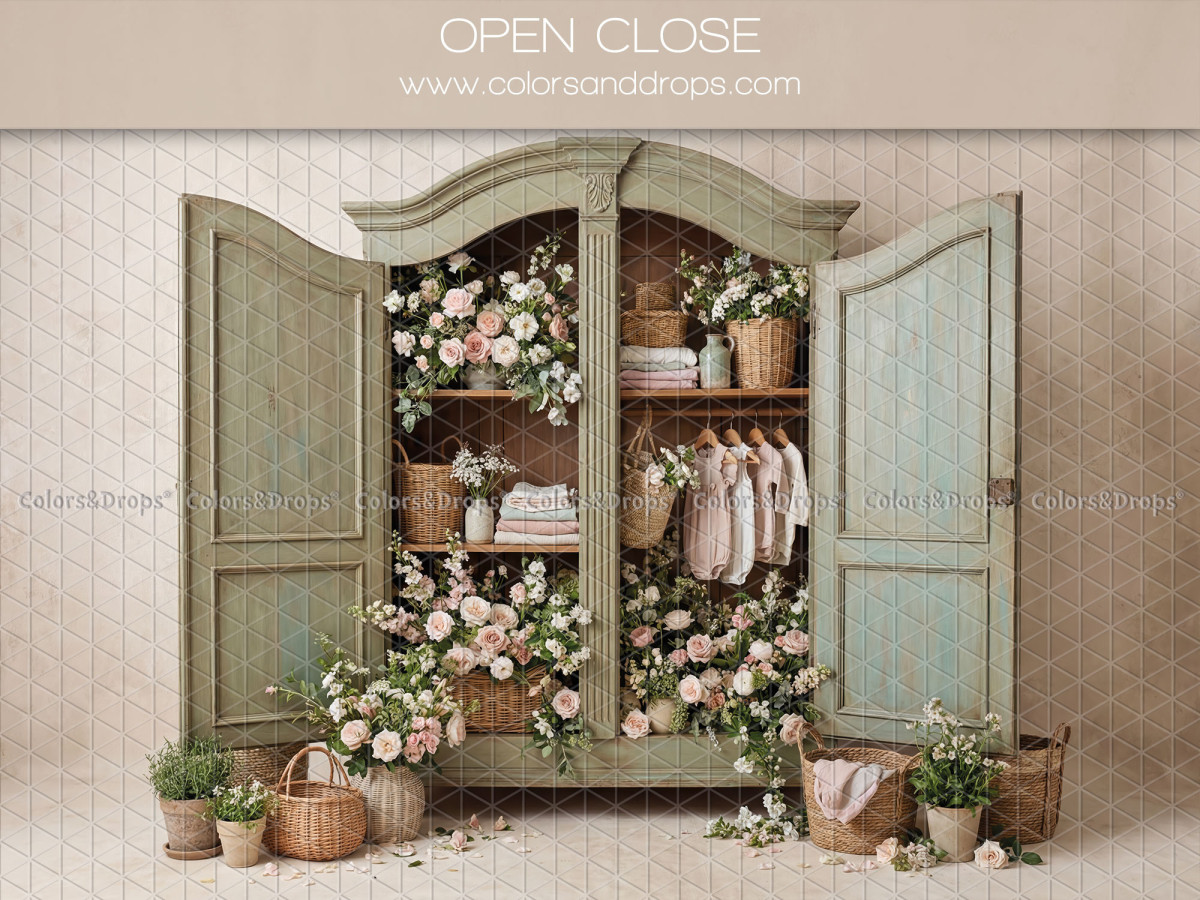 Fondo fotográfico boho Open Close – armario verde salvia abierto con ropa y flores | Colors&Drops
