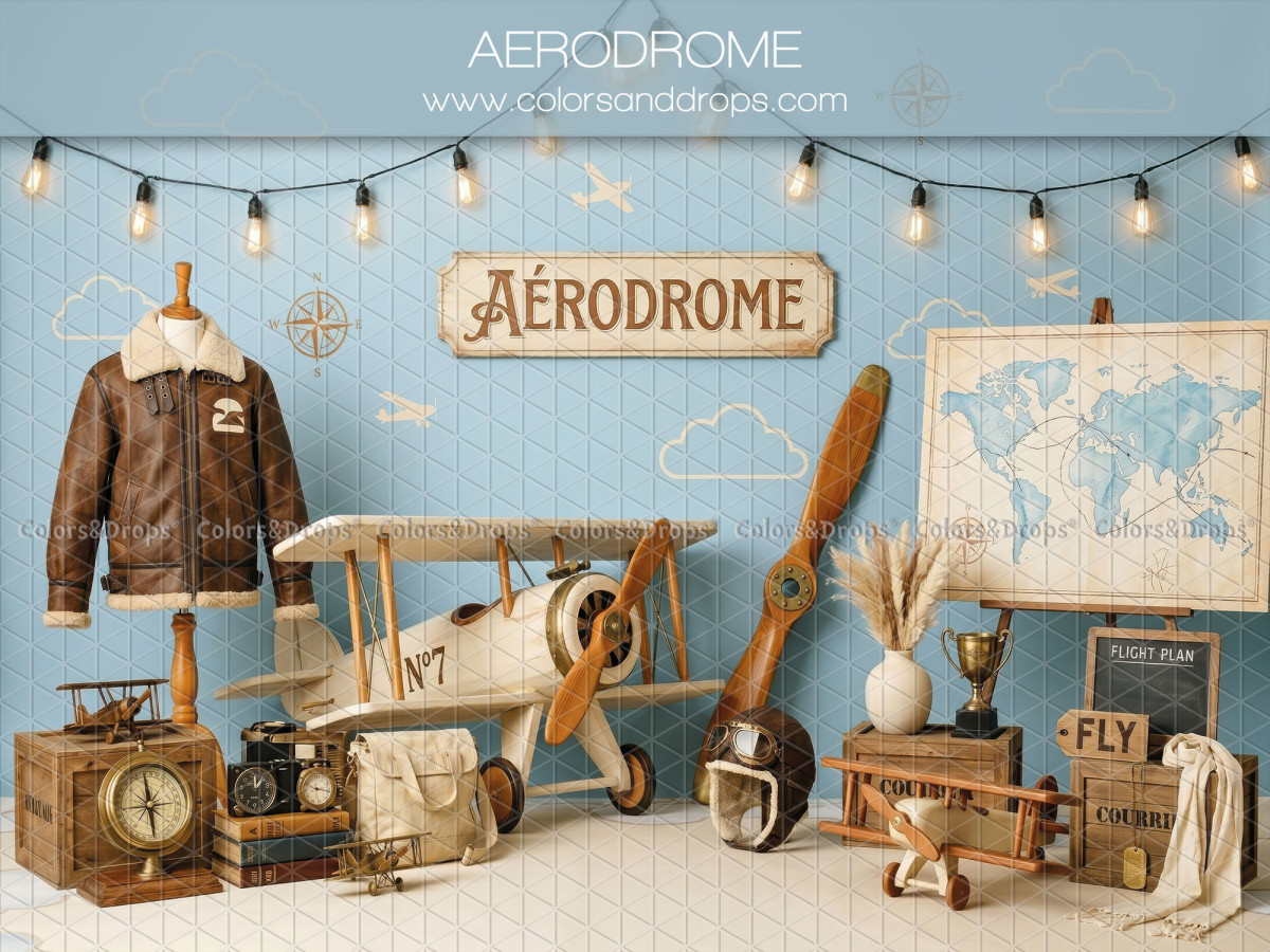 Fondo fotográfico de bebé y smash cake Aerodrome – aeródromo vintage con avión de madera y cazadora | Colors&Drops