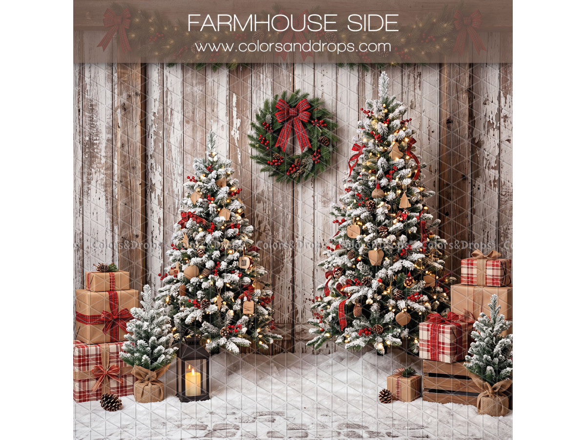 Fond photo latéral de Noël Farmhouse Side – mur de grange en bois avec couronne et sapins | Colors&Drops