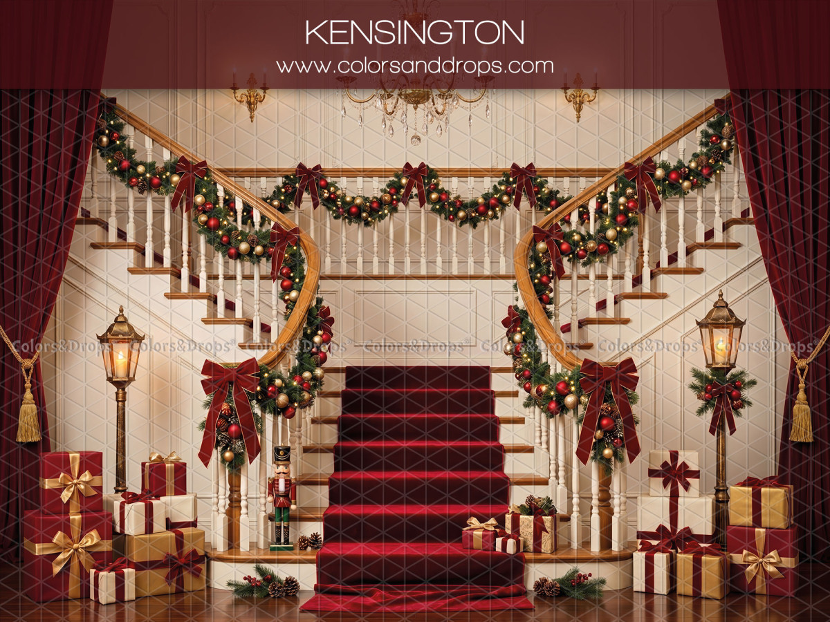 Fond photo de Noël Kensington – double escalier blanc avec tapis rouge et lampadaires | Colors&Drops